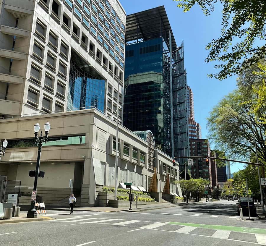 A Guided Walking Tour of Vibrant Downtown Portland - Should You Book It?