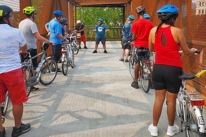 Bike Around Portland Oregon: Art, Culture, Bridges, Poetry - Dessert Detour Rules: When Blue Star Is Closed