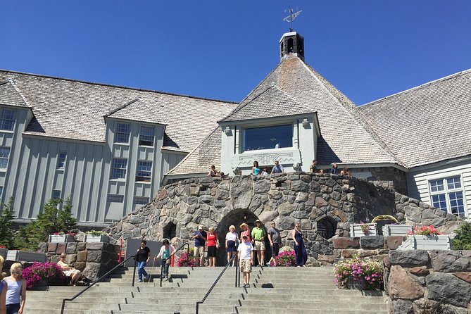 Columbia River Gorge Waterfalls & Mt Hood Tour from Portland, OR - The best kind of guide day: why the narration matters