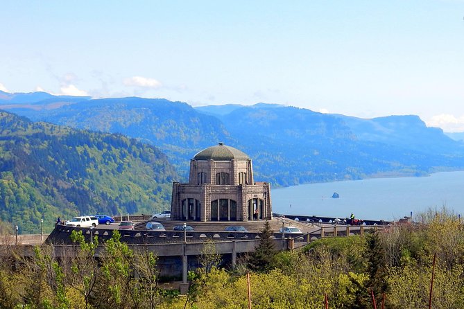 Columbia River Gorge Waterfalls Tour from Portland, OR - Crown Point and Vista House: Volcanic History Plus 180-Degree Views