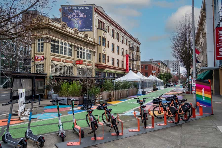 Discover Portland: Guided Sightseeing Tour (Most popular!) - Washington Park hillside views: why a “hillside” stop is smart
