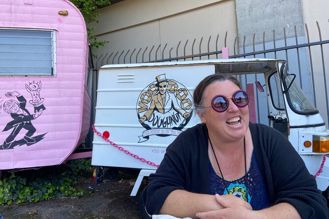 Doughnuts and Coffee Bike Tour: Local Secrets - The Broadway District: learning how the donut craze got rolling
