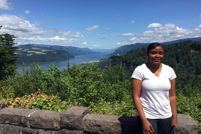 Explore Columbia River Gorge Half-Day Small-Group Hiking Tour - Stop-by-Stop: From Columbia River Gorge National Scenic Area to Gorge Viewpoints