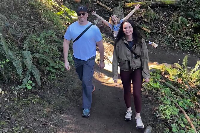 Forest Park Hiking Tour to Pittock Mansion - Key things you’ll notice on this Forest Park hike