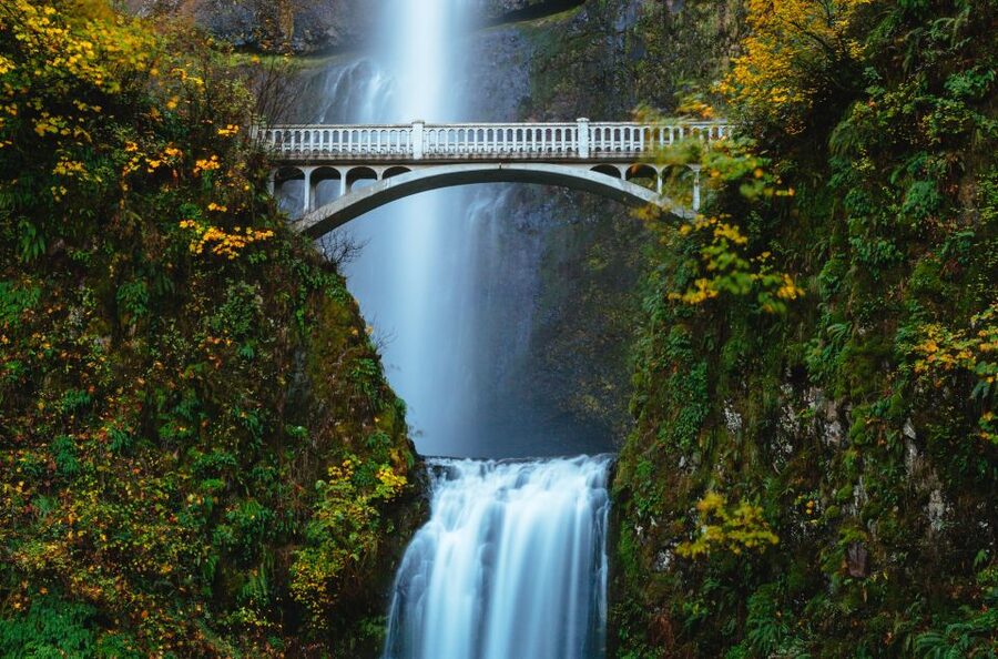 From Portland: Columbia Gorge Waterfalls Tour - Meeting Point: Start Easy at Director Park (Near Pastini)