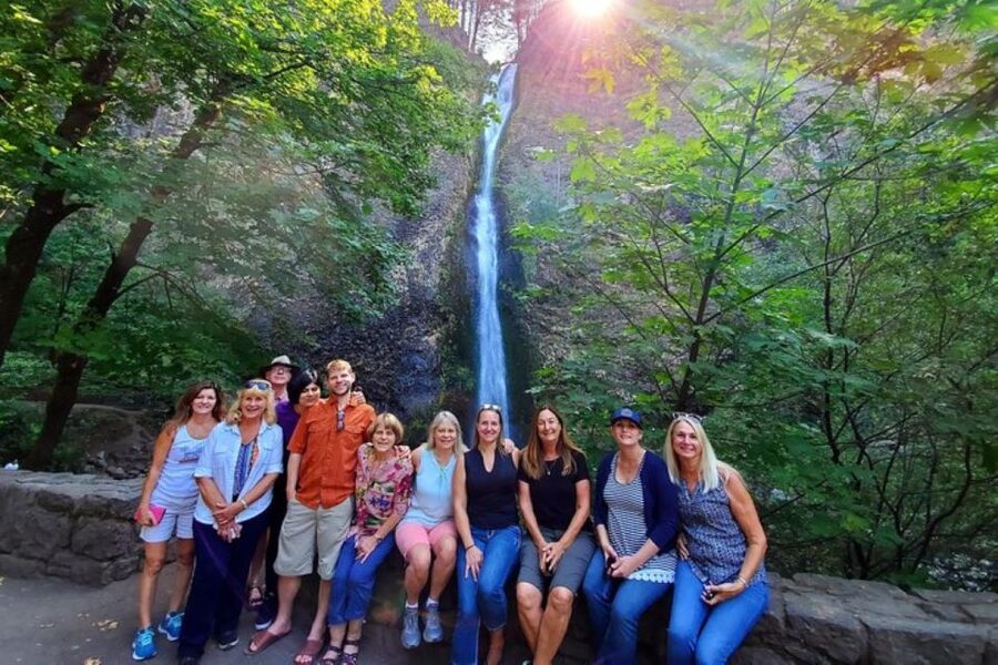 From Portland: Half-Day Columbia River Gorge Waterfalls Tour - Multnomah Falls: The Icon Stop and the Second-Tallest Moment