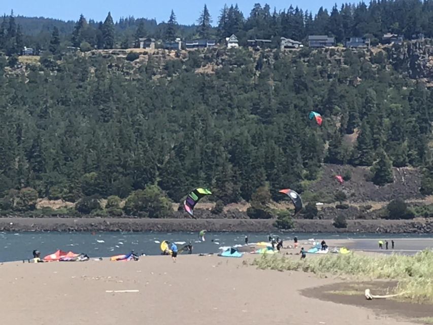 From Portland: Waterfalls, Mt Hood, and Wine Day Tour - Mt Hood and Timberline Lodge at 11,249 feet: Art Deco comfort in ski-country air