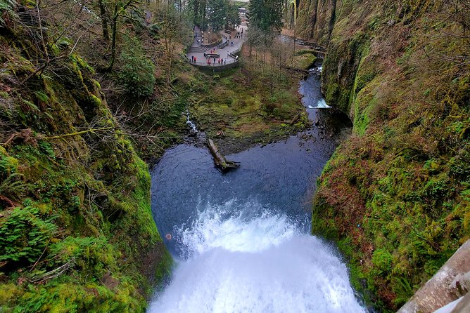 Half Day Columbia River Gorge Waterfalls Tour - Horsetail Falls: The Close-Up You Can Actually Manage