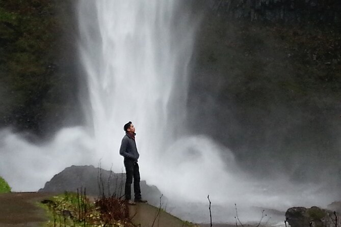 Morning Multnomah Falls and Gorge Waterfalls Tour - Hotel pickup and the Sprinter van: why the logistics matter