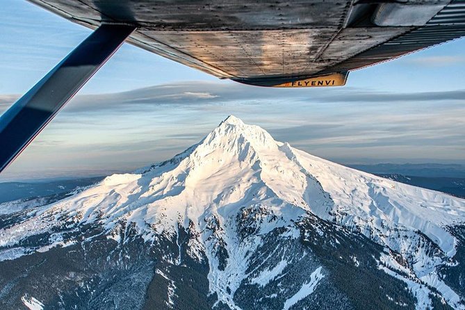Mount Hood & Columbia River Gorge Air Tour by Envi Adventures - Mount Hood Close-Up: Wy’east Views and Volcano Details