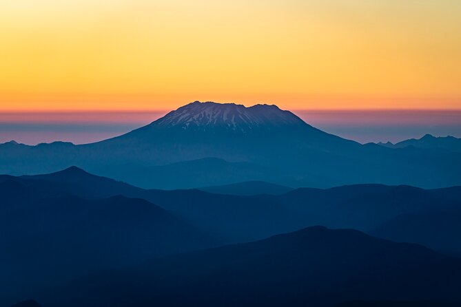 Mt. St. Helens Air Tour by Envi Adventures - Seeing the aftermath: aerial passes over eruption damage