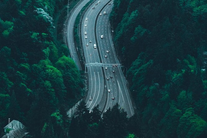Multnomah Falls & Portland Premium Air Tour by Envi Adventures - Latourell Falls: A Gorge Waterfall You Can Read From the Sky