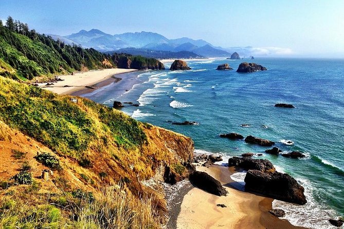 Oregon Coast Tour and Wine Tasting From Portland- Full Day Tour - Haystack Rock at Cannon Beach: The Photo Stop That Sets the Tone