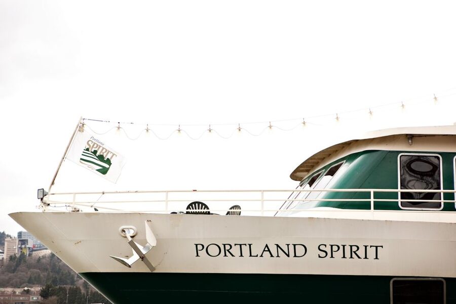 Portland: 2-Hour Lunch Cruise Through Downtown - Boarding and the rhythm of a lunch cruise