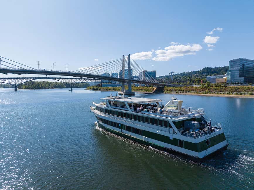 Portland: Brunch Cruise on Willamette River - The boarding rhythm: tables, decks, and how the narration works