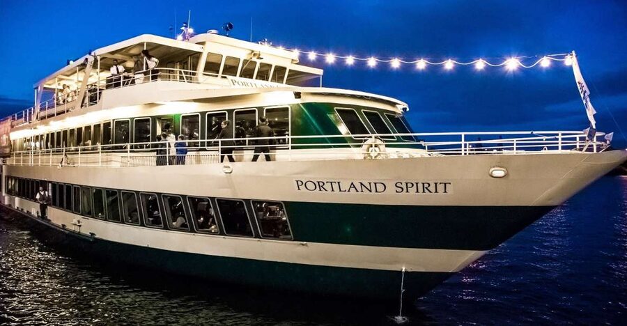 Portland: Dinner Cruise on the Willamette River - What’s actually included: 3 courses, reserved table, piano, and narration