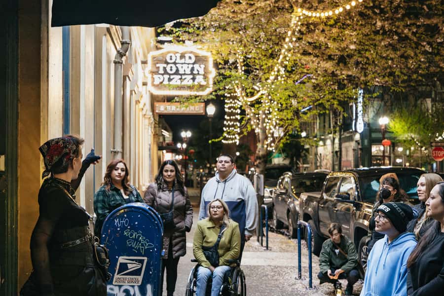 Portland: Ghosts, Poltergeists, and Psychopaths Walking Tour - Haunted Hotel Stop: Hearing Paranormal Experiences Tied to a Real Building
