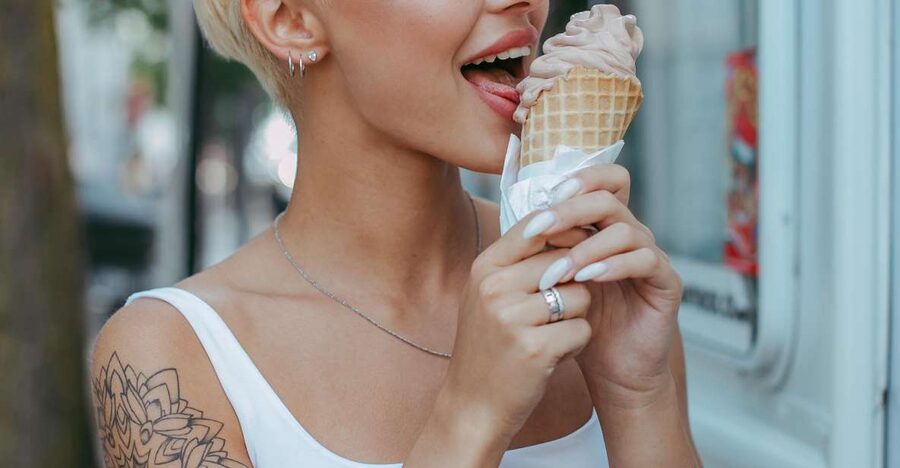 Portland: Guided Ice Cream Walking Tour with Tastings - Getting Started at Elephants Delicatessen on Burnside