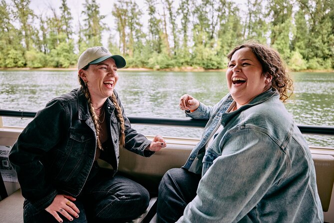 Portland Happy Hour Cruise, 1.5-Hour Tiki Boat Party - The 90-Minute Route: Bridges, Ross Island, Floating Houseboats, and Big Ships