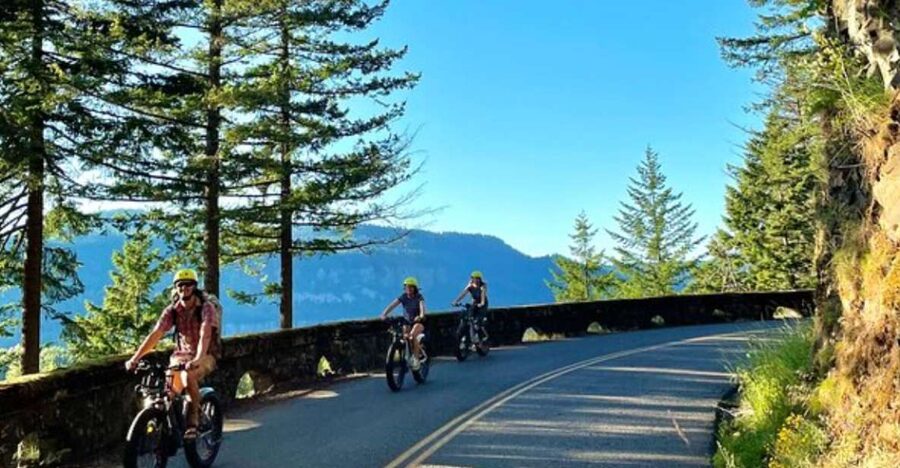 Portland: Multnomah Falls E-Bike Tour in the Columbia Gorge - Getting the bike fit right: controls, comfort, and included gear