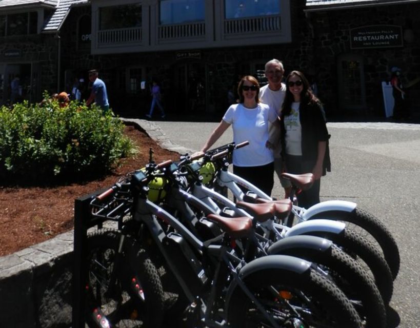 Portland: Multnomah Falls E-Bike Tour in the Columbia Gorge - Crown Point Vista House: the best kind of 1-hour pause