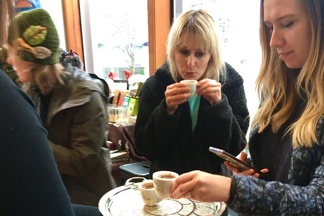 Portland's Best Chocolate and Coffee Walking Tour - Pearl District Chocolate Finale: The Shop May Change