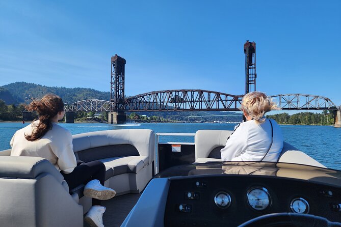 Portland's Ultimate 12 Historic Bridges' Scenic Boat Tour - More bridge “styles in the wild”: Fremont, Broadway, and Sellwood