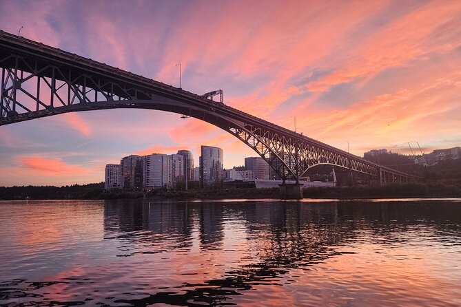 Portland's Ultimate 12 Historic Bridges' Scenic Boat Tour - Riverfront Portland between bridges: Saturday Market, Old Town, Pearl District, and parks