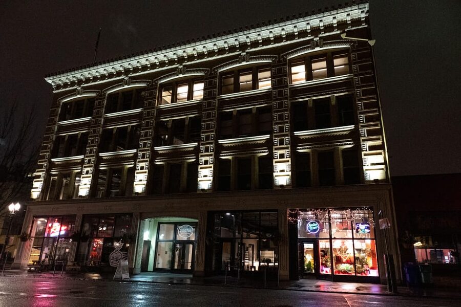 Portland: Ultimate Dead of Night Walking Ghost Tour - Stop-by-stop in Portland: Benson Hotel, haunted parking-lot energy, and the rest of the route