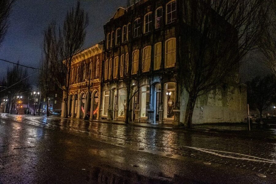 Portland: Ultimate Dead of Night Walking Ghost Tour - Dark history in Portland’s streets: what you’re really paying for