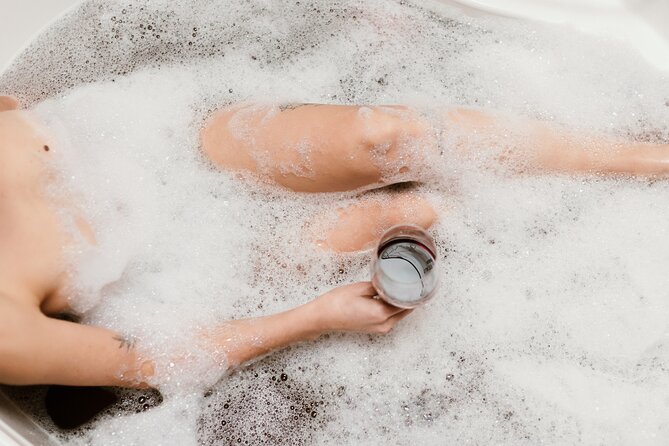 Portland: Wine Tasting + Vinotherapy Tub Soak at The Wine Spa - What happens during the 30-minute soak