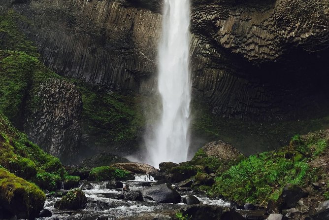 Private - 1/2 day Columbia River Gorge & Waterfalls Tour From Portland - Columbia River Gorge viewpoints: waterfalls plus the big-picture river view
