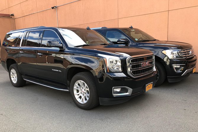 Private Departure Transfer to Portland Airport (PDX) - Sedan or SUV: matching the vehicle to your party