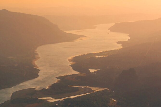 Stunning Air Tour of the Columbia River Gorge by Envi Adventures - Low-Flying Views and the Photo Advantage (Yes, Even in 20 Minutes)