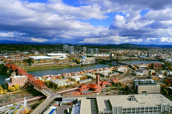 Ultimate Portland Self-Guided Driving GPS Audio Tour - Download once, drive anywhere: offline maps and app setup that prevent stress