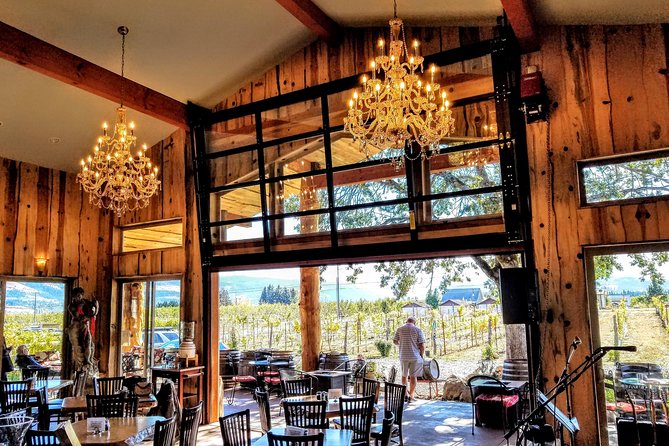Waterfalls & Wine Tour-Multnomah Falls,Vineyards,Hood River Combo - The Guides: Why This Tour Feels Easy