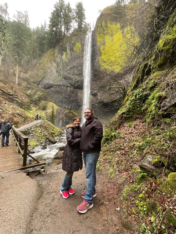 Wonderful Waterfalls of Columbia River Gorge Tour - Multnomah Falls, the stone bridge, and the misty payoff